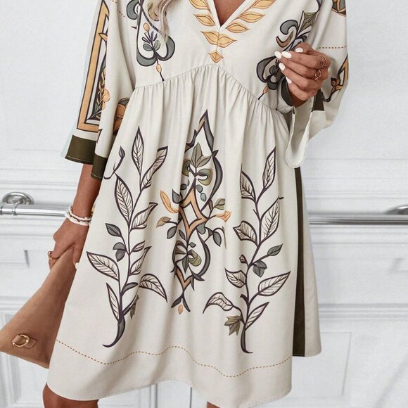 Multicolor Women's Floral Print V-Neck Loose Vacation Style Dress For Summer - Picture 4 of 6